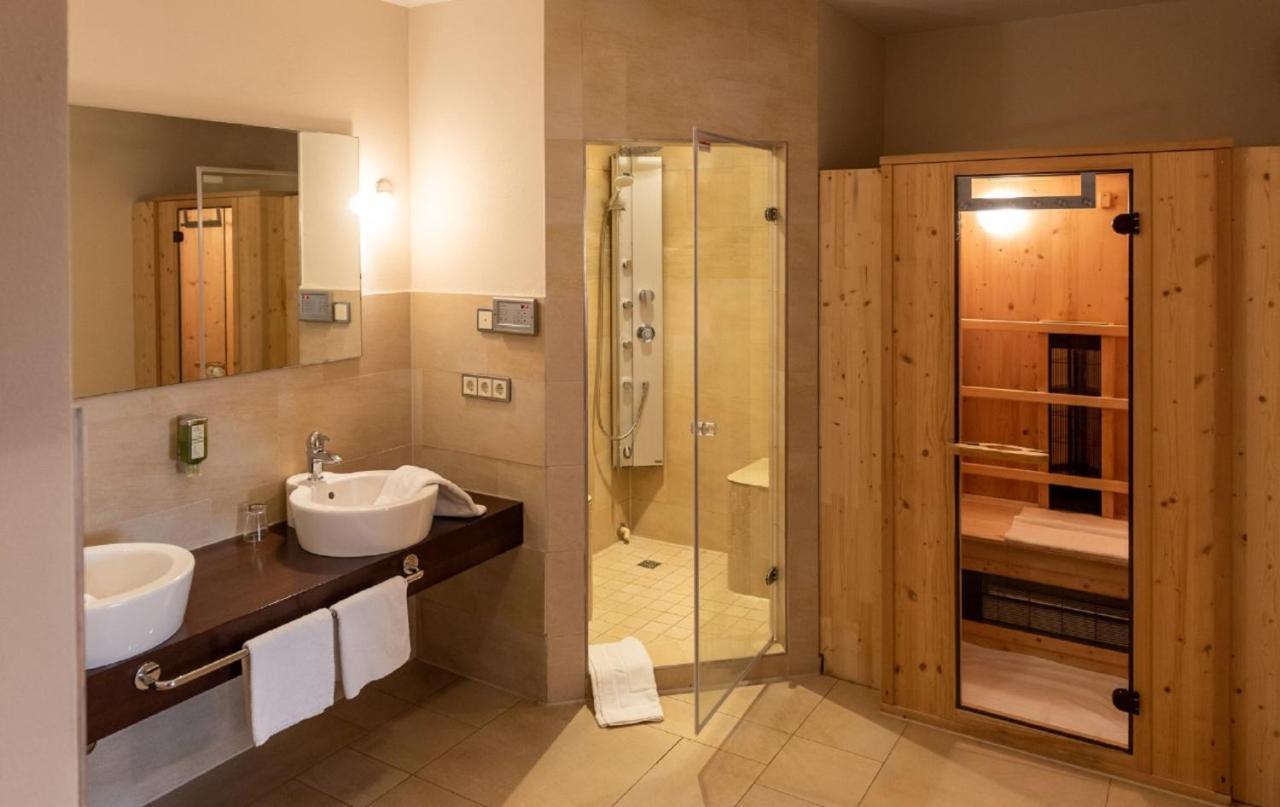 Thula Wellnesshotel Bayerischer Wald Lalling Екстериор снимка
